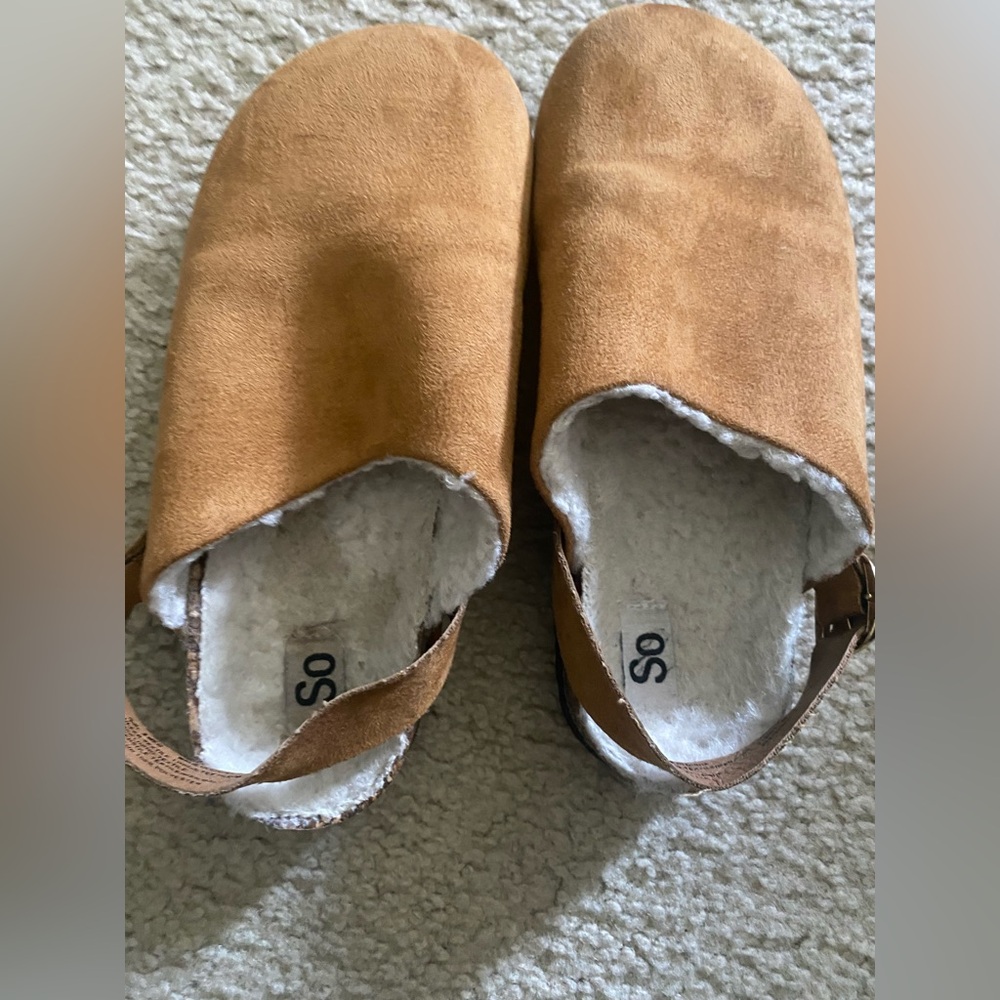 SO - Slip-On Shoes
